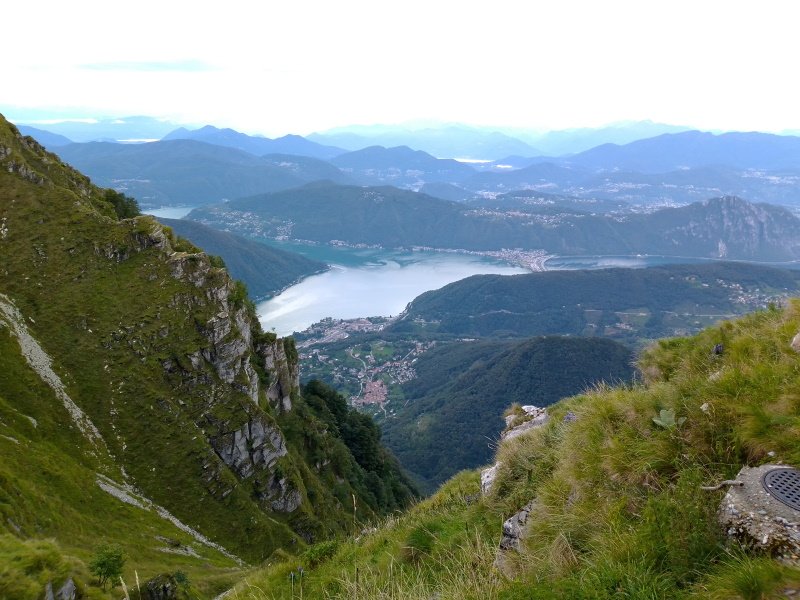 Lugano vu de haut.jpg