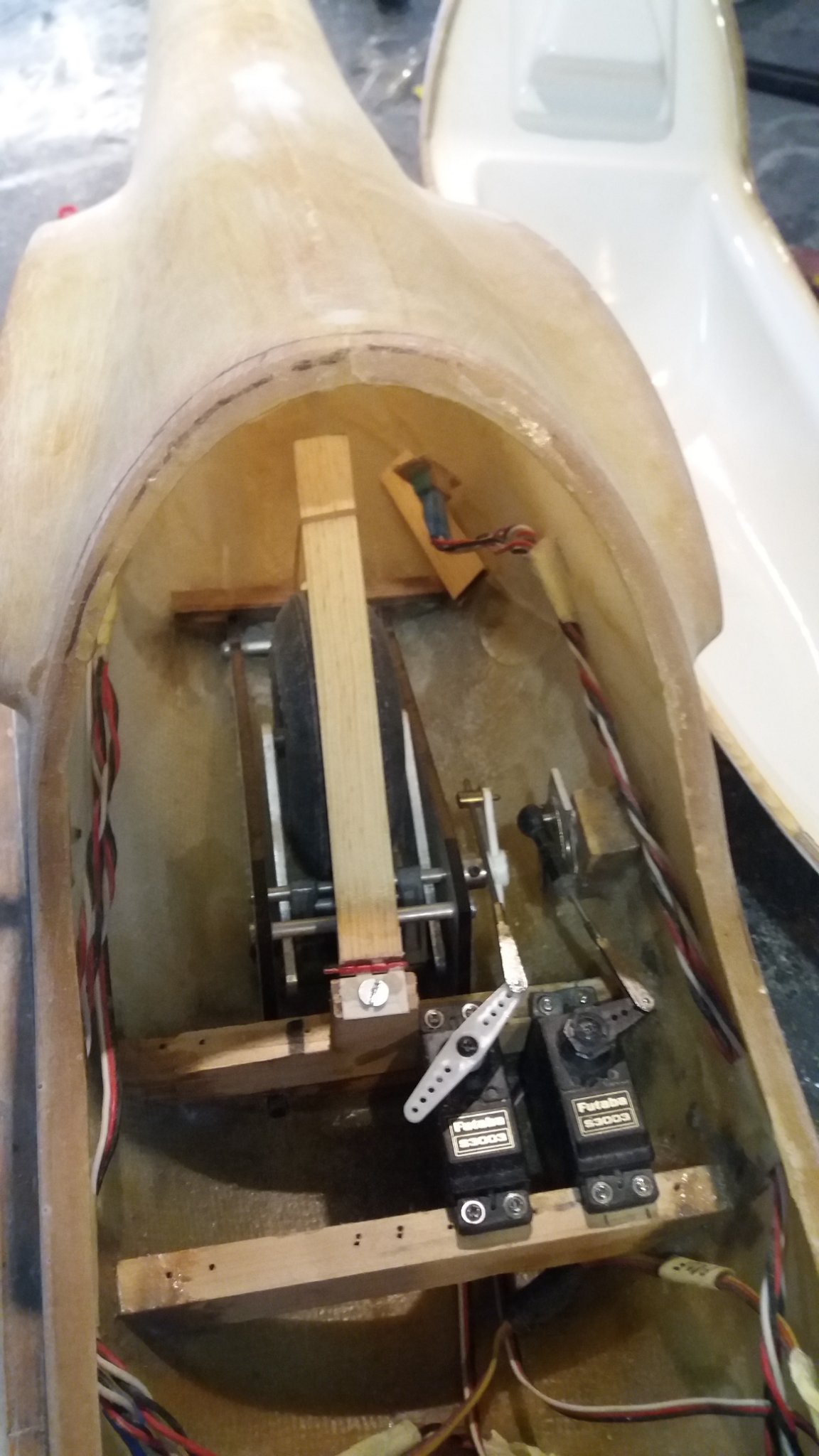 systeme retractation trappe modifie.jpg
