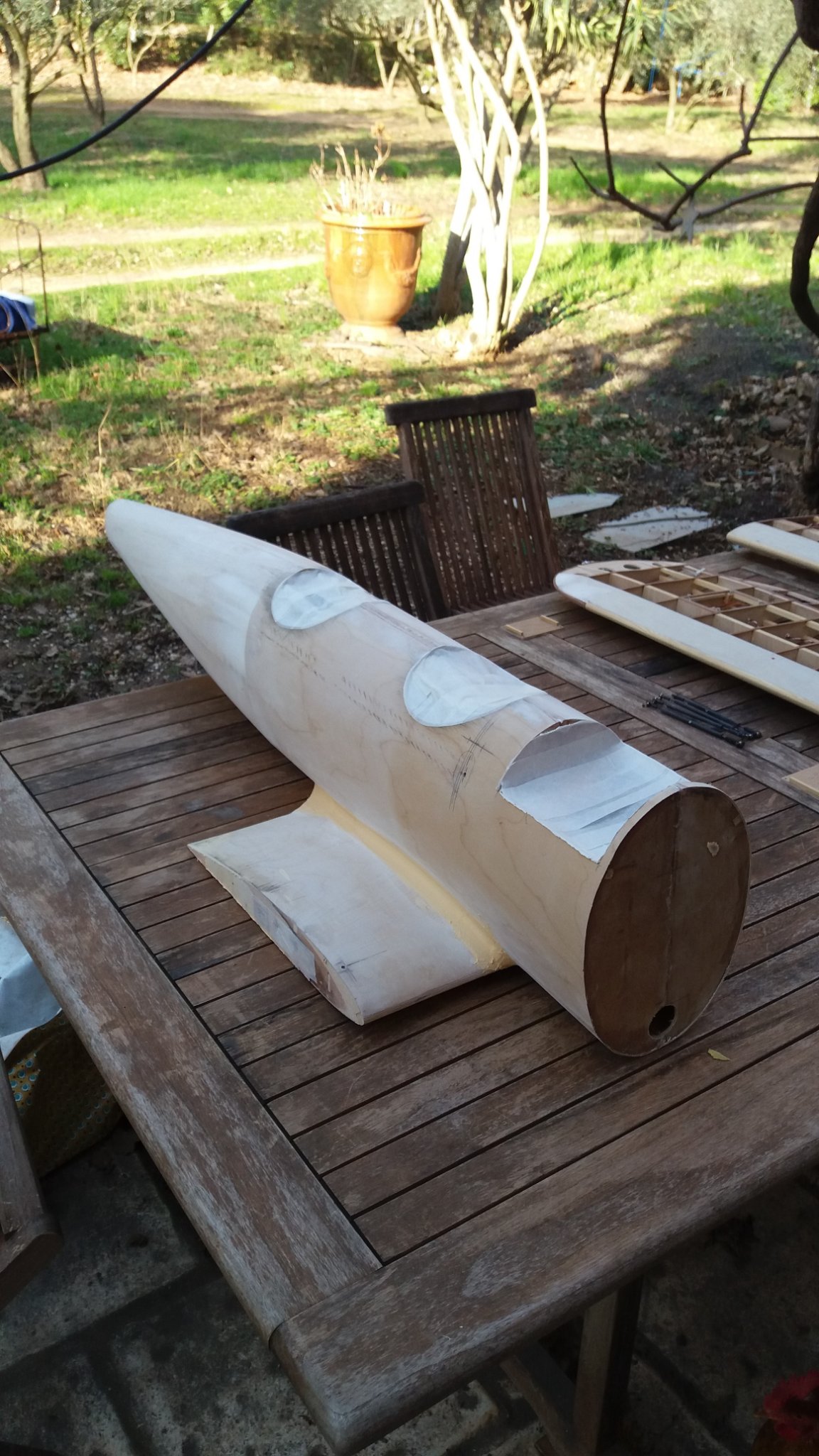 FUSELAGE AVANT STRATIFICATION.jpg