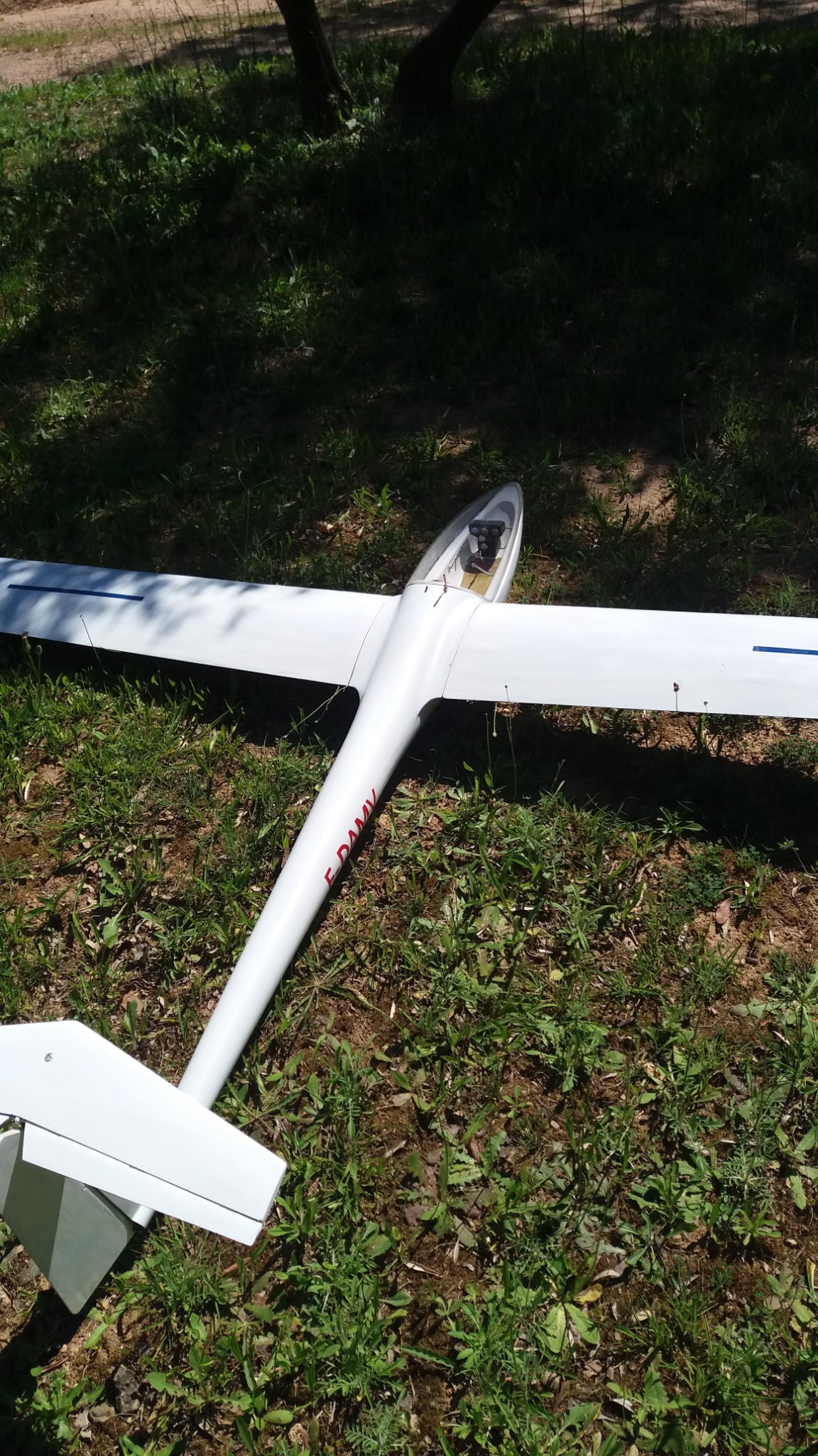 DG 100 FINI 03.jpg