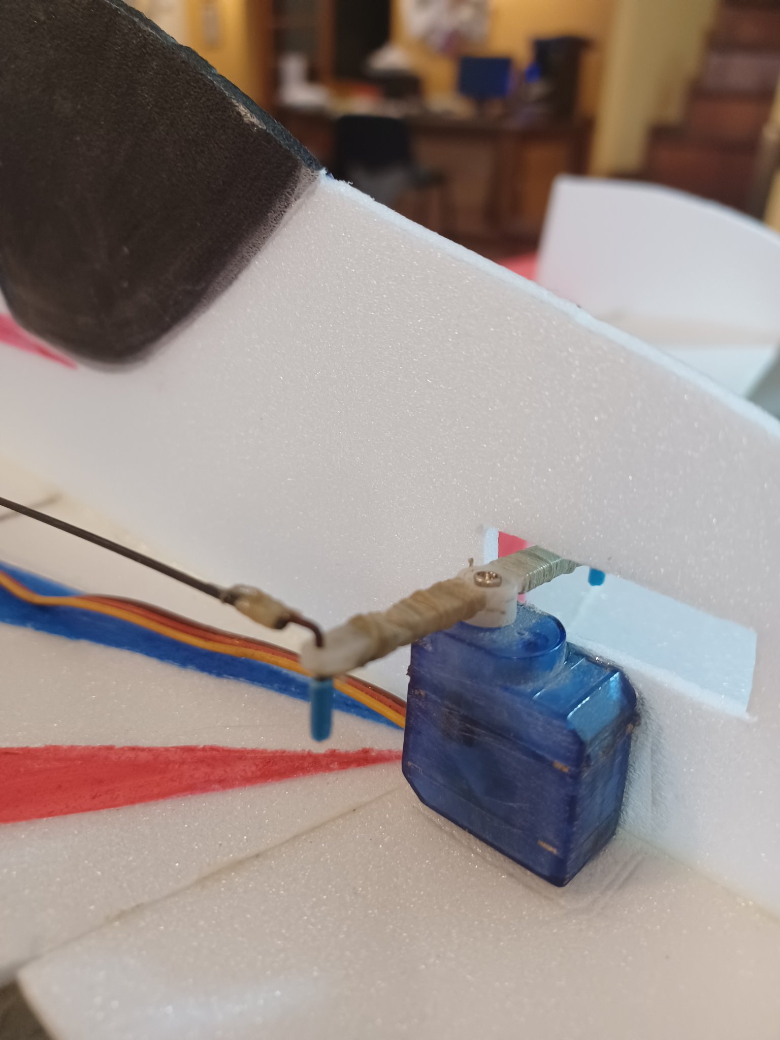 commande d'ailerons.jpg