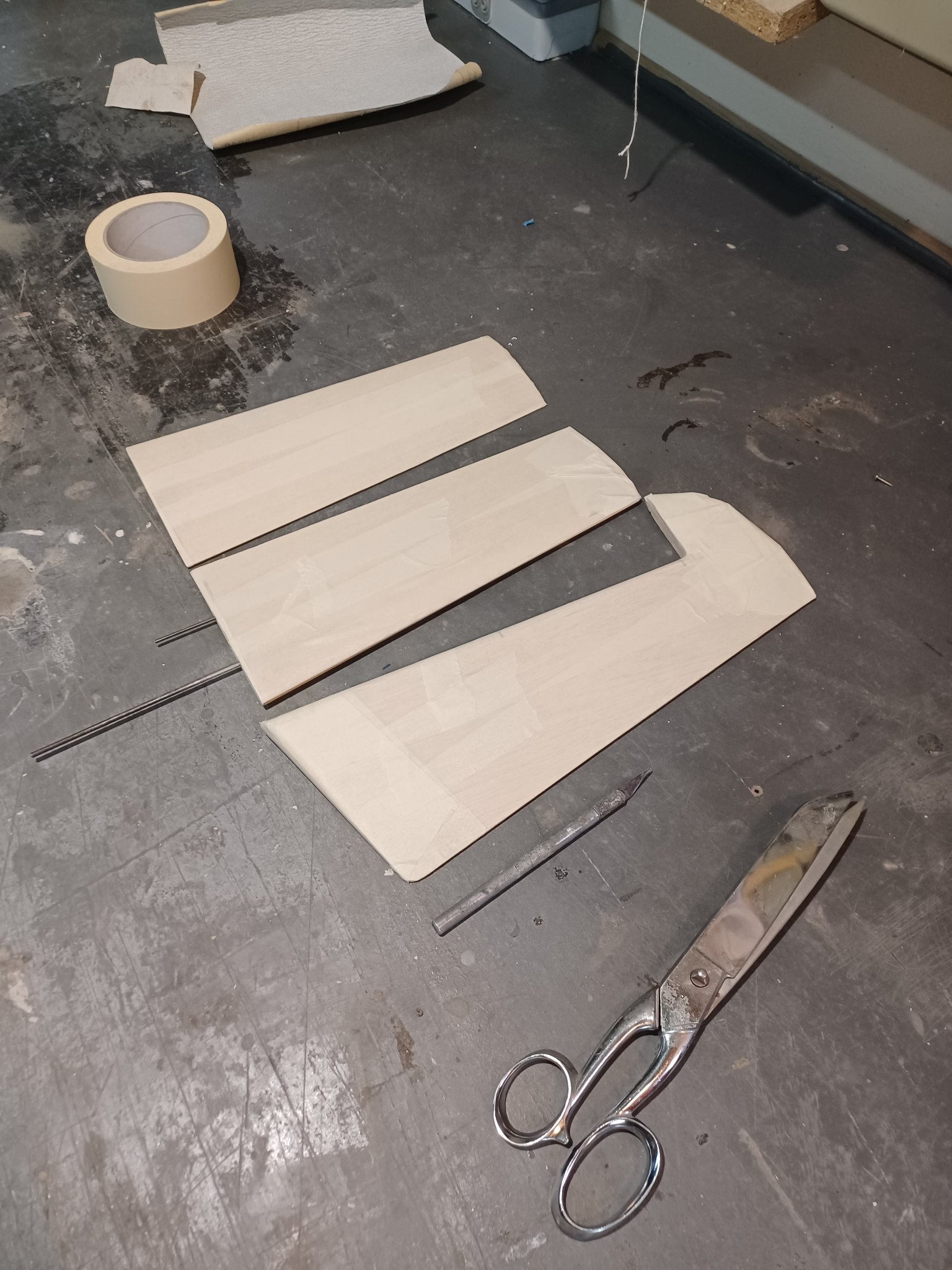 empennages preparés.jpg