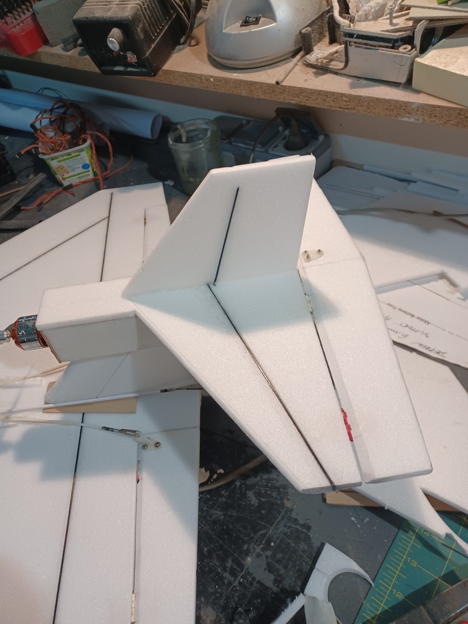 empennage complet.jpg