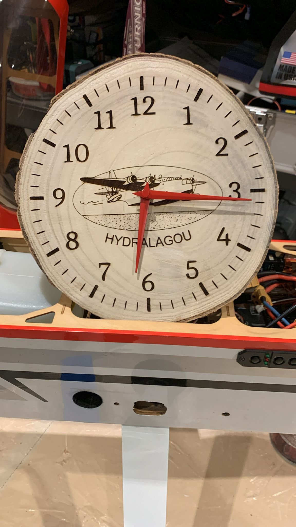 Horloge Hydralagou.jpeg