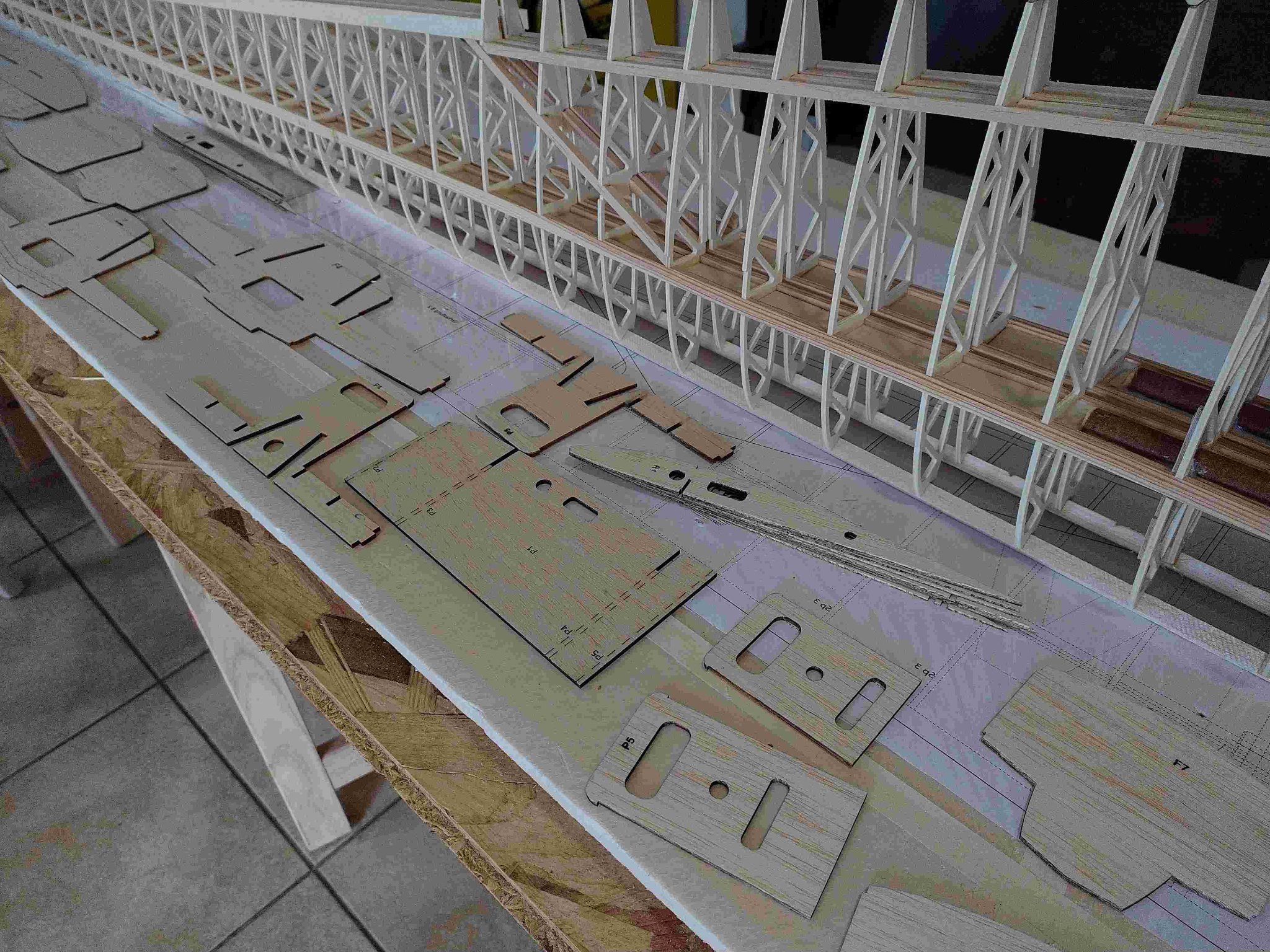 début découpe cnc Dornier Wal.jpg