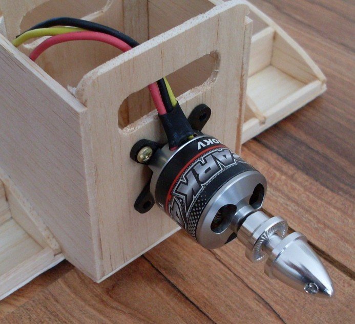 arbre d'hélice du bon côté.jpg